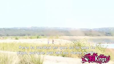 Briseida makes a little outdoor beginner hunt. Will you be in luck to pound her?