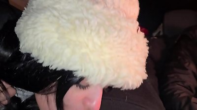 A double deep throat in my friend's car sloppy MORBID women