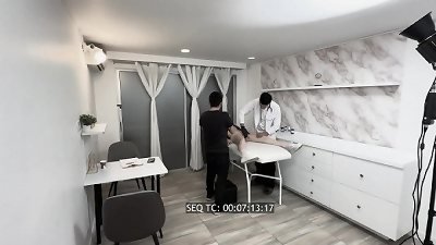 Juan Bustos voyeur #01 Karolin Gomezxx & Millan Rodriguez - behind the porn