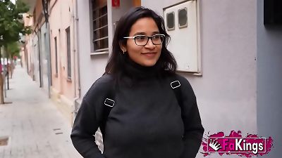 bootylicious latin stunner Lana Villafuerte makes a xxx DEBUT! She can become a pornographic star :)))