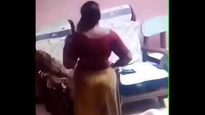 Tamil mom Kavitha dress switch part five