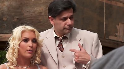 Amber Rayne, Hannah West And Kaci starlet In Outdooor gangbang