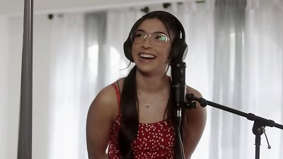 good brown-haired Madison Wilde & Brad Newman tear A Page From The Karma Sutra