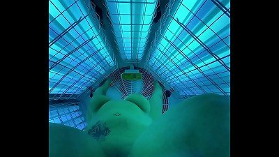 Tanning Booth cunt tease   culo stretching @XXXNASTYYY