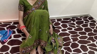 Indian steamy Stepmom has steamy hook-up with stepson in kitchen! father doesn't know, with clear Audio, Indian Desi stepmom sloppy chat  in hindi audio