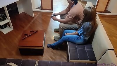 I take the opportunity to ride my boyfriend's horn with my stepbrother who screws me from behind my cuckold boyfriend NTR