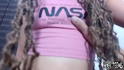 penetrate my stepmother's immense backside whenever my stepdad is there I fuck her in the ass Xvideos thick booty teens