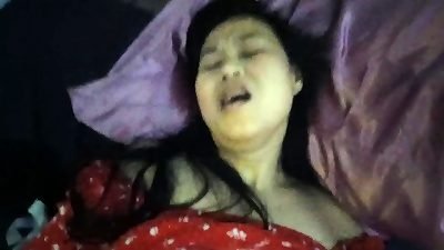 She wants me to nail her highly faster