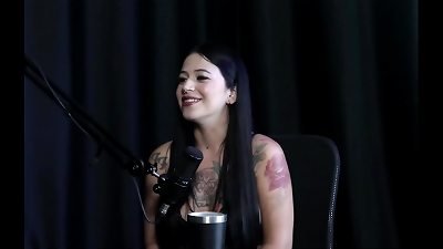 She left because the person didn't like her, she was banned, she had sex with Andressa Urach and had a situation with her son-in-law that... - Luuh Barbosa (SHEER/RED)