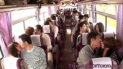 japanese nubile groupsex activity babes on a bus