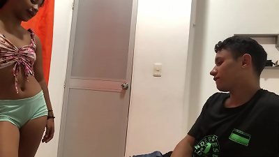 I display my stepbrother some videos on the computer to turn him on and nail him