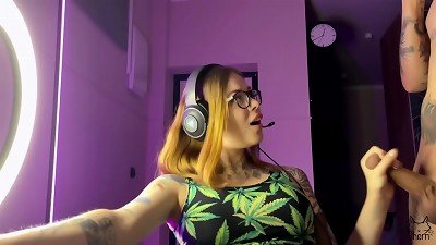 Sherri Socialite took a beef whistle in her jaws without even taking a break from toying